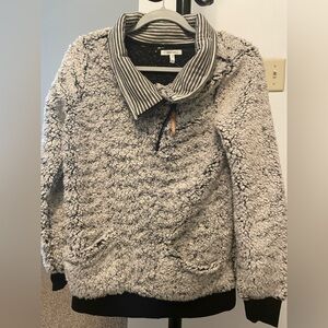 Maurices Women Sweater.